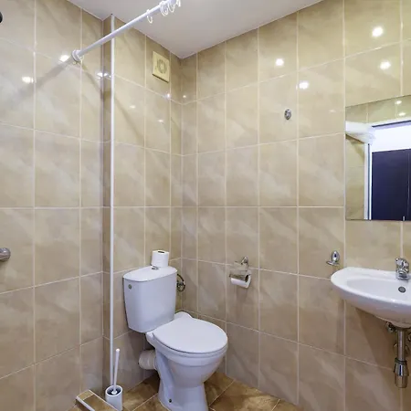 Midia Luxurious Beachfront Escape With Pool Apartmán *