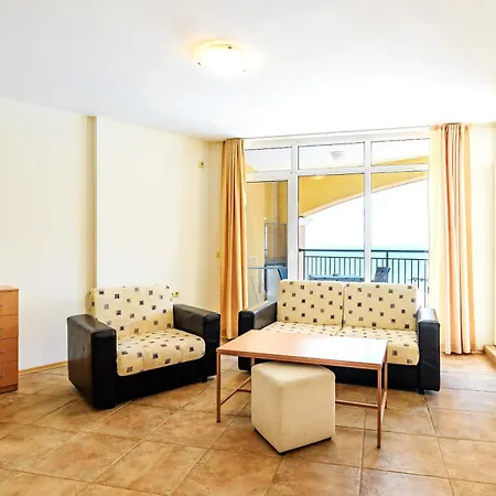 Midia Luxurious Beachfront Escape With Pool Lägenhet Aheloy